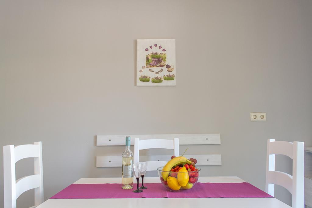 Apartments Masek Porec Bagian luar foto